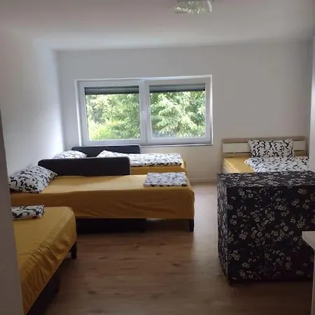 Apartman Schone In In Der Nahe Von Schonstatt Und Whu